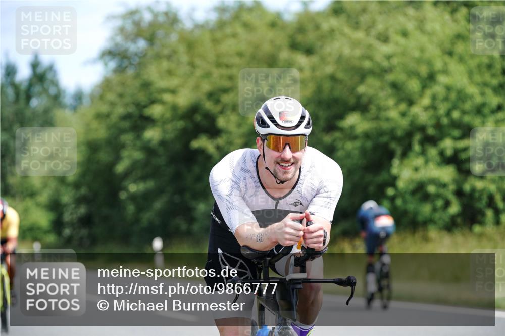 21.06.2026 - Viking Triathlon Michael Burmester http://msf.ph/oto/9866777 21.06.2026 12:13:10 Radfahren 1, 4, 14, 18, 92, 107, 117, 122, 131, 151, 175, 207, 296, 346, 376, 432, 450, 486, 487, 506, 559, 574, 637, 664 meine-sportfotos.de