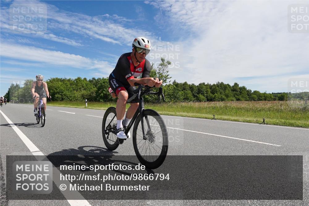 21.06.2026 - Viking Triathlon Michael Burmester http://msf.ph/oto/9866794 21.06.2026 11:33:28 Radfahren 85, 265, 339, 376, 389, 403, 421, 453, 457, 486, 487, 496, 497, 506, 520, 521 meine-sportfotos.de