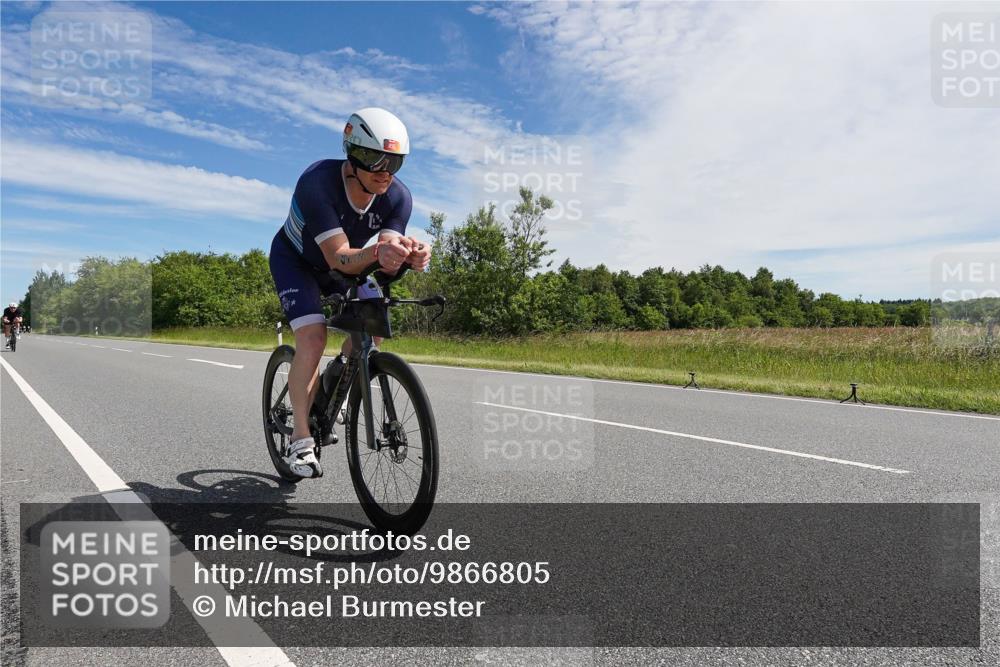 21.06.2026 - Viking Triathlon Michael Burmester http://msf.ph/oto/9866805 21.06.2026 11:33:33 Radfahren 339, 376, 389, 403, 453, 457, 486, 487, 487, 496, 506, 520, 521 meine-sportfotos.de