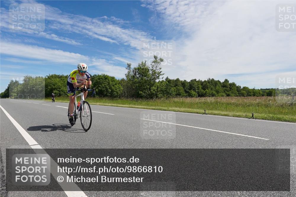 21.06.2026 - Viking Triathlon Michael Burmester http://msf.ph/oto/9866810 21.06.2026 11:33:57 Radfahren 453, 632 meine-sportfotos.de
