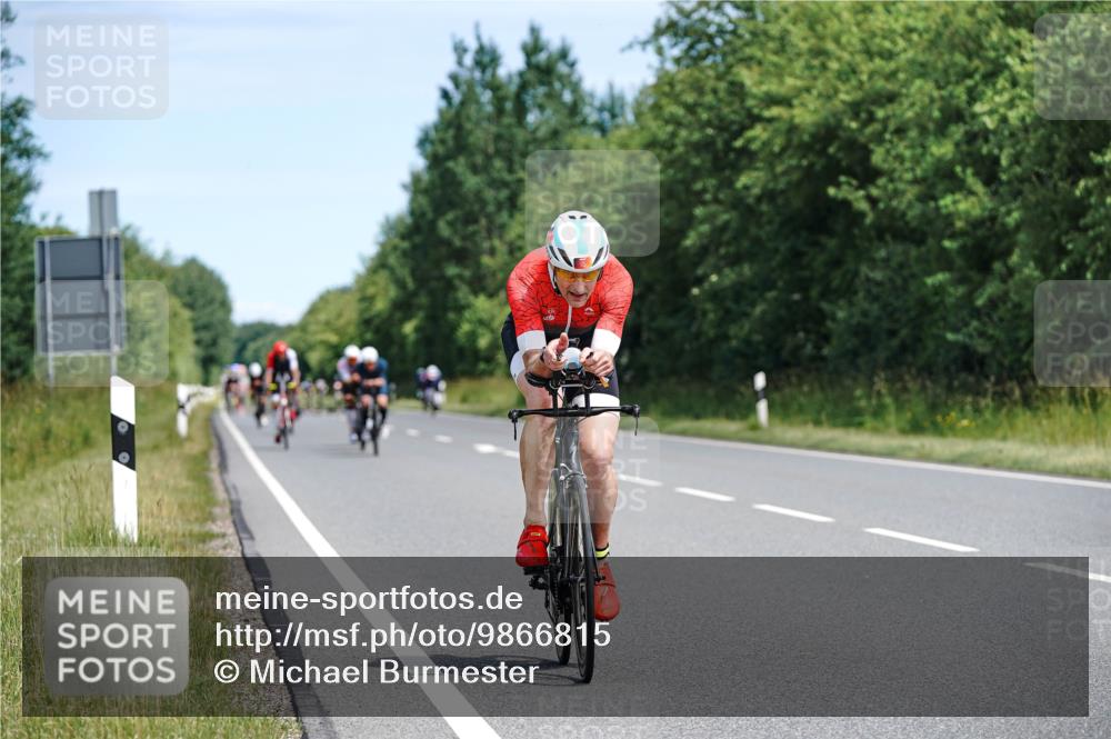 21.06.2026 - Viking Triathlon Michael Burmester http://msf.ph/oto/9866815 21.06.2026 12:13:22 Radfahren 1, 4, 14, 18, 18, 33, 70, 92, 107, 117, 131, 151, 156, 175, 207, 296, 376, 414, 486, 487, 506, 559, 574, 637, 664 meine-sportfotos.de