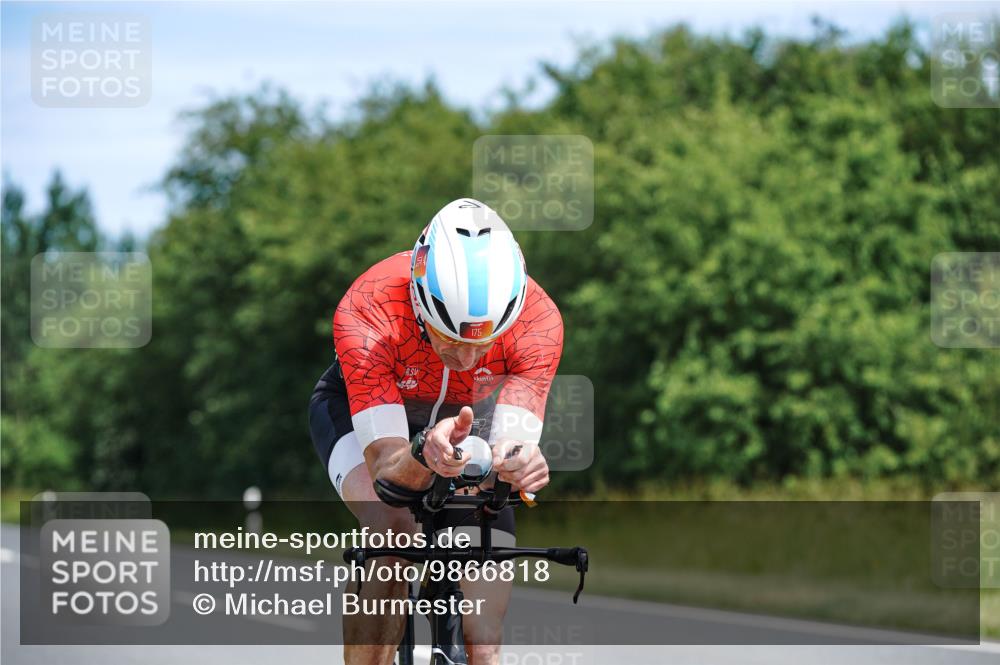 21.06.2026 - Viking Triathlon Michael Burmester http://msf.ph/oto/9866818 21.06.2026 12:13:22 Radfahren 1, 4, 14, 18, 18, 33, 70, 92, 107, 117, 131, 151, 156, 175, 207, 296, 376, 414, 486, 487, 506, 559, 574, 637, 664 meine-sportfotos.de