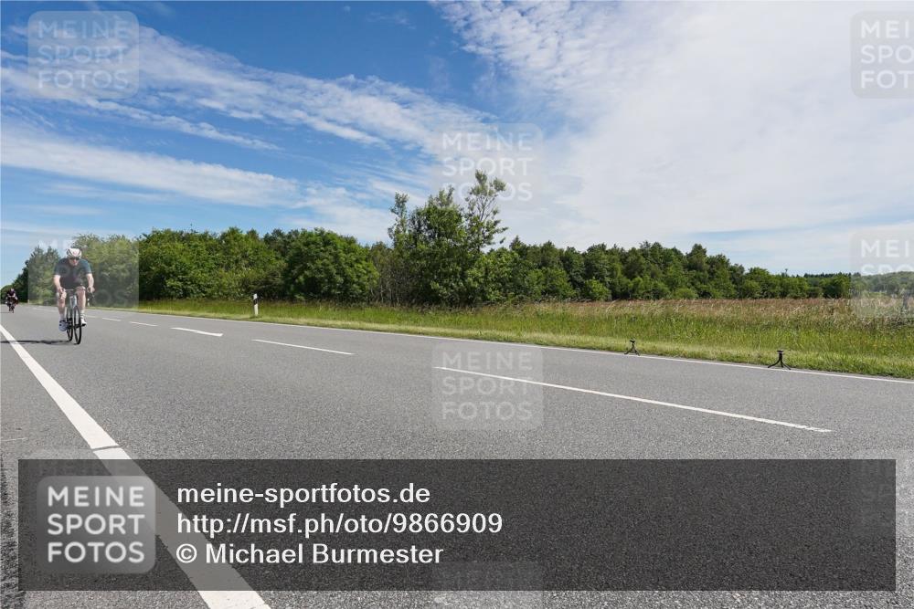 21.06.2026 - Viking Triathlon Michael Burmester http://msf.ph/oto/9866909 21.06.2026 11:35:42 Radfahren 147, 179, 183, 209, 262, 324, 354, 363, 436, 448, 449, 458, 662 meine-sportfotos.de