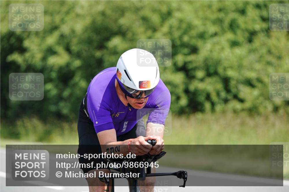 21.06.2026 - Viking Triathlon Michael Burmester http://msf.ph/oto/9866945 21.06.2026 12:14:58 Radfahren 160, 182, 297, 297, 342, 351, 417, 492, 493, 614 meine-sportfotos.de