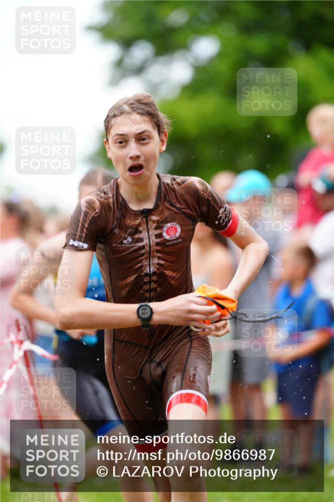 21.06.2026 - 29. Vierlanden-Triathlon LAZAROV Photography http://msf.ph/oto/9866987 21.06.2026 14:36:44 Schwimmen 1231, 1249, 1265, 1266, 1267, 1272, 1273, 1275, 1278, 1287, 1288 meine-sportfotos.de