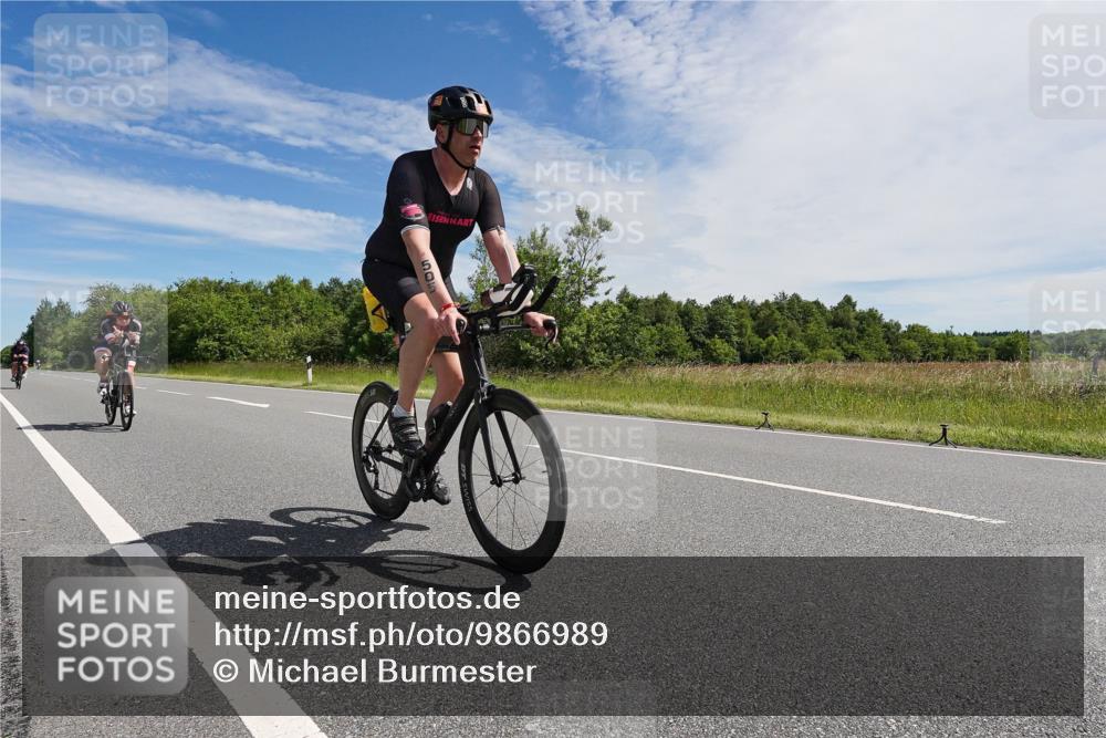 21.06.2026 - Viking Triathlon Michael Burmester http://msf.ph/oto/9866989 21.06.2026 11:35:58 Radfahren 147, 179, 221, 262, 324, 354, 436, 448, 470, 505, 533, 650 meine-sportfotos.de