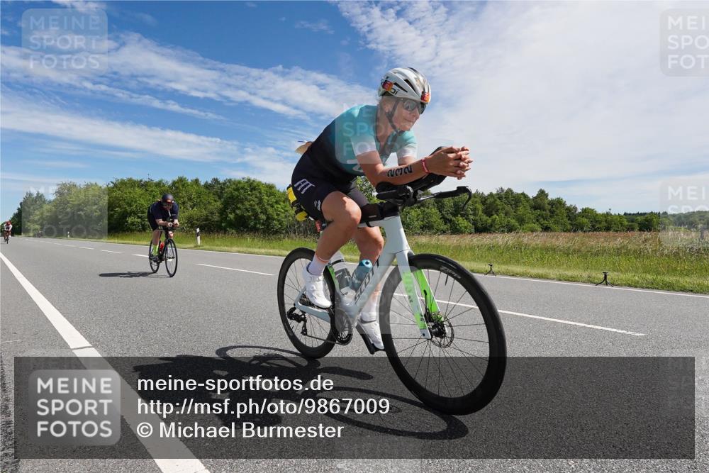 21.06.2026 - Viking Triathlon Michael Burmester http://msf.ph/oto/9867009 21.06.2026 11:36:28 Radfahren 42, 42, 47, 232, 372, 388, 440, 529, 529, 536, 537, 576, 602 meine-sportfotos.de