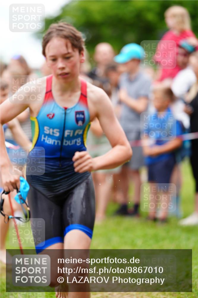 21.06.2026 - 29. Vierlanden-Triathlon LAZAROV Photography http://msf.ph/oto/9867010 21.06.2026 14:36:51 Schwimmen 1249, 1260, 1265, 1266, 1267, 1272, 1273, 1275, 1278, 1282, 1284, 1288, 1290 meine-sportfotos.de