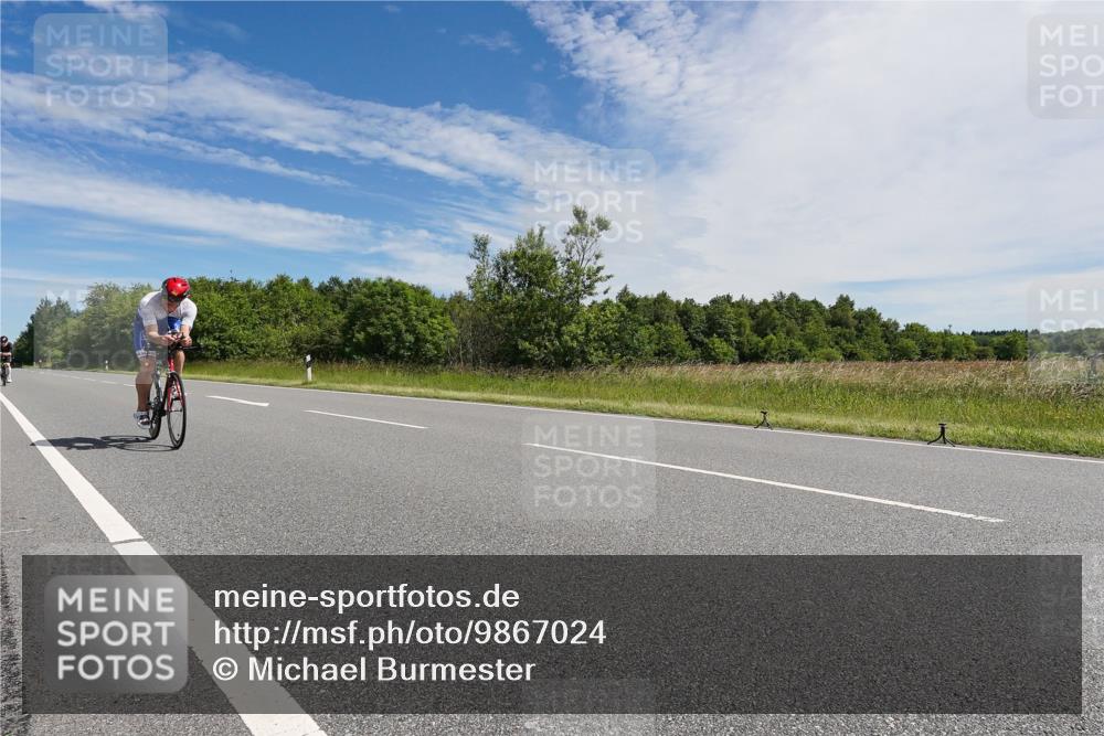 21.06.2026 - Viking Triathlon Michael Burmester http://msf.ph/oto/9867024 21.06.2026 11:36:31 Radfahren 42, 42, 232, 372, 388, 440, 529, 536, 537, 551, 576, 602 meine-sportfotos.de