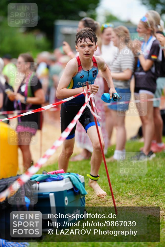 21.06.2026 - 29. Vierlanden-Triathlon LAZAROV Photography http://msf.ph/oto/9867039 21.06.2026 14:37:25 Schwimmen 1255, 1257, 1269, 1276 meine-sportfotos.de