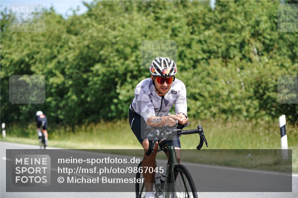 21.06.2026 - Viking Triathlon Michael Burmester http://msf.ph/oto/9867045 21.06.2026 12:15:23 Radfahren 59, 69, 85, 88, 135, 152, 274, 297, 403, 430, 497, 614, 614 meine-sportfotos.de
