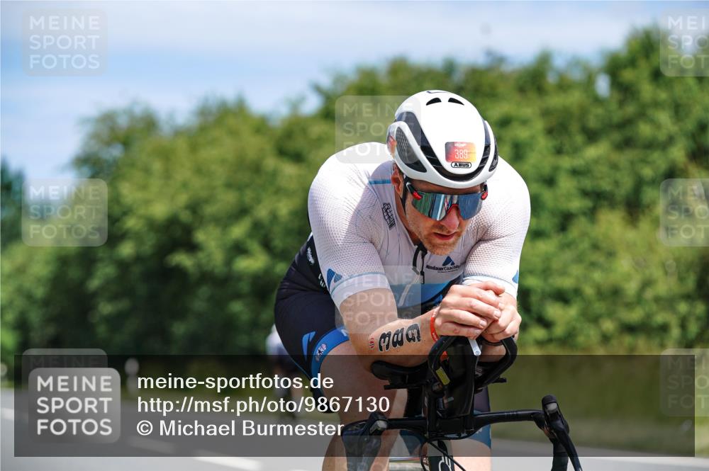 21.06.2026 - Viking Triathlon Michael Burmester http://msf.ph/oto/9867130 21.06.2026 12:15:55 Radfahren 21, 178, 184, 184, 195, 248, 334, 347, 389, 394, 405, 521, 551, 590, 590, 603, 651 meine-sportfotos.de