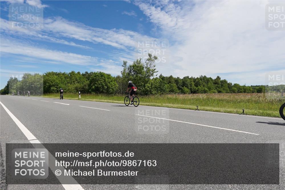 21.06.2026 - Viking Triathlon Michael Burmester http://msf.ph/oto/9867163 21.06.2026 11:37:02 Radfahren 134, 158, 177, 225, 312, 329, 577, 609, 667 meine-sportfotos.de