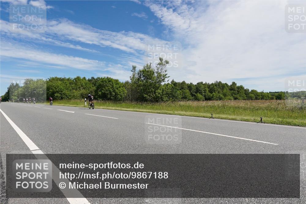 21.06.2026 - Viking Triathlon Michael Burmester http://msf.ph/oto/9867188 21.06.2026 11:37:08 Radfahren 134, 158, 225, 271, 312, 329, 332, 609, 667 meine-sportfotos.de