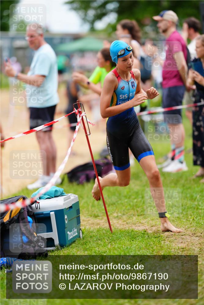 21.06.2026 - 29. Vierlanden-Triathlon LAZAROV Photography http://msf.ph/oto/9867190 21.06.2026 14:48:31 Schwimmen  meine-sportfotos.de