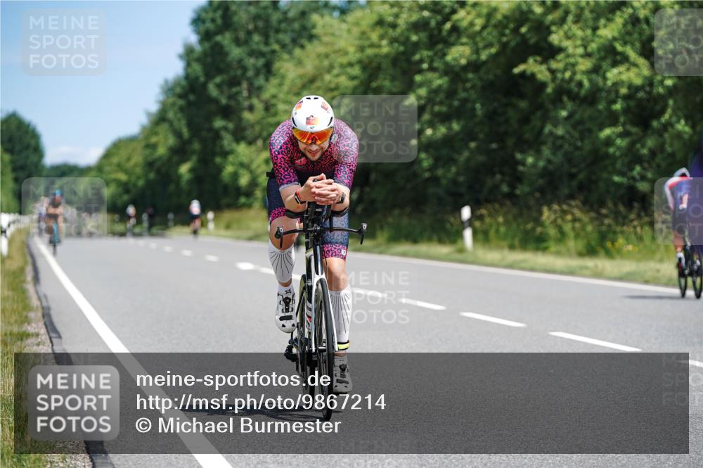 21.06.2026 - Viking Triathlon Michael Burmester http://msf.ph/oto/9867214 21.06.2026 12:16:26 Radfahren 22, 153, 264, 309, 333, 377, 405, 511, 519, 538 meine-sportfotos.de