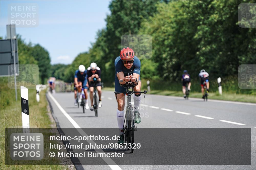 21.06.2026 - Viking Triathlon Michael Burmester http://msf.ph/oto/9867329 21.06.2026 12:17:54 Radfahren 200, 253, 285, 354, 354, 363, 404, 439, 440, 458, 461, 520, 539, 550, 568, 576, 604 meine-sportfotos.de