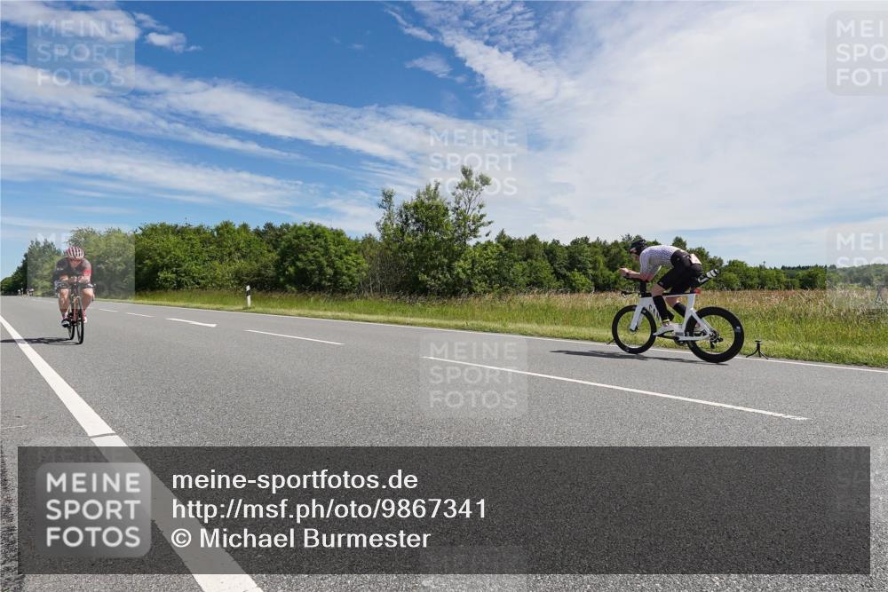 21.06.2026 - Viking Triathlon Michael Burmester http://msf.ph/oto/9867341 21.06.2026 11:38:40 Radfahren 1, 43, 82, 100, 139, 164, 171, 208, 268, 285, 469, 494, 563, 605, 638, 648 meine-sportfotos.de