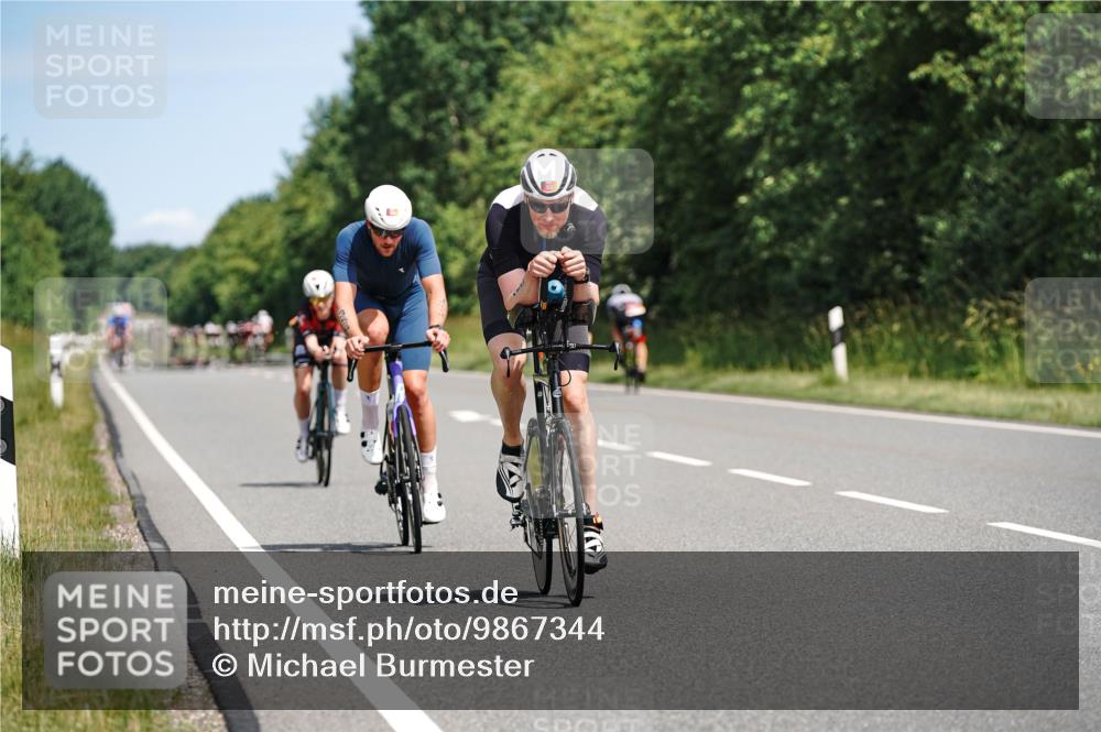 21.06.2026 - Viking Triathlon Michael Burmester http://msf.ph/oto/9867344 21.06.2026 12:17:56 Radfahren 200, 253, 285, 354, 354, 363, 404, 439, 440, 458, 461, 520, 539, 550, 568, 576, 604 meine-sportfotos.de
