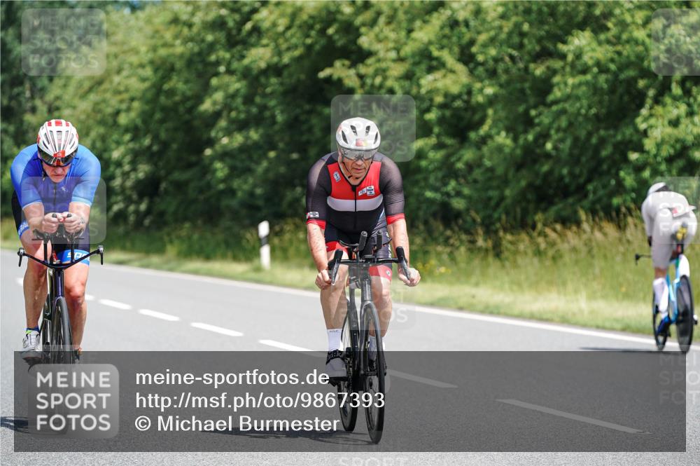 21.06.2026 - Viking Triathlon Michael Burmester http://msf.ph/oto/9867393 21.06.2026 12:18:13 Radfahren 5, 25, 200, 354, 404, 423, 448, 520, 520, 547, 568, 575, 576, 633, 636 meine-sportfotos.de