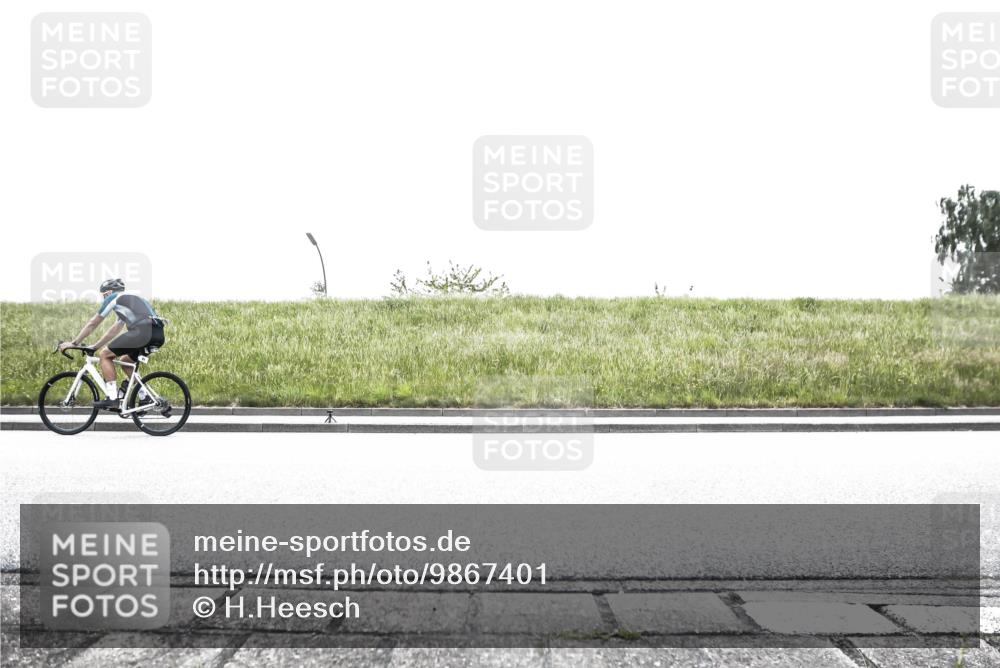 21.06.2026 - 29. Vierlanden-Triathlon H.Heesch http://msf.ph/oto/9867401 21.06.2026 10:33:15 Radfahren 91, 183, 266, 273 meine-sportfotos.de