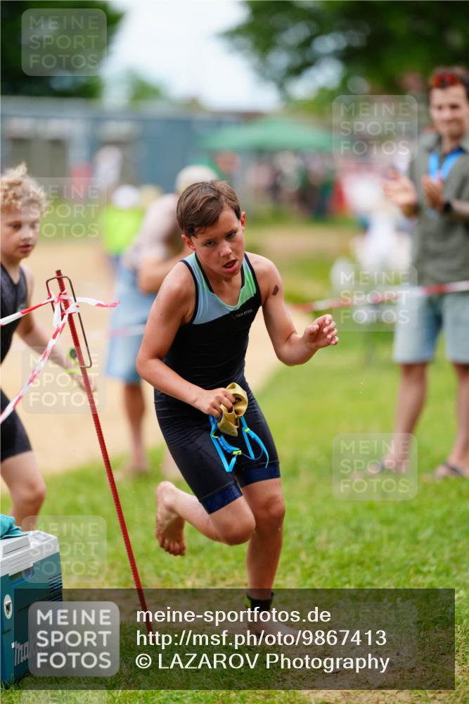 21.06.2026 - 29. Vierlanden-Triathlon LAZAROV Photography http://msf.ph/oto/9867413 21.06.2026 15:01:48 Schwimmen  meine-sportfotos.de