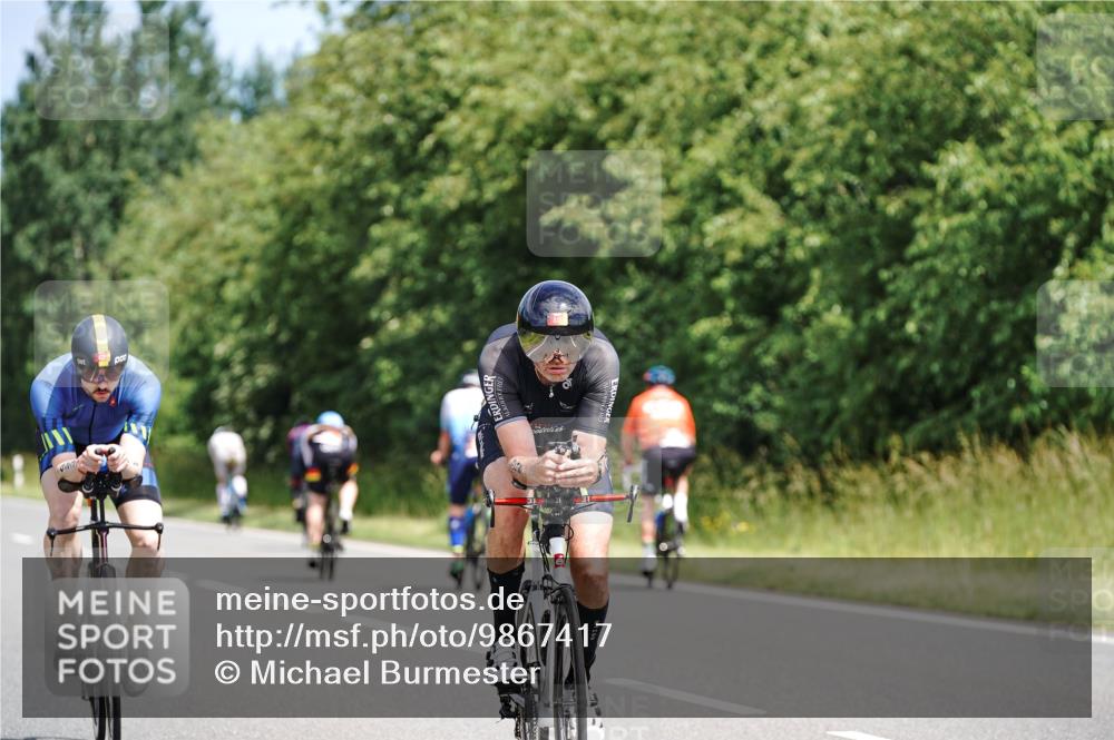 21.06.2026 - Viking Triathlon Michael Burmester http://msf.ph/oto/9867417 21.06.2026 12:18:18 Radfahren 5, 25, 43, 82, 354, 423, 448, 520, 520, 547, 575, 623, 633, 636 meine-sportfotos.de