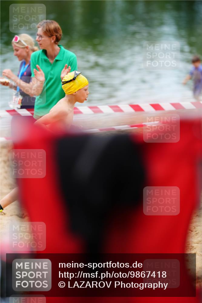 21.06.2026 - 29. Vierlanden-Triathlon LAZAROV Photography http://msf.ph/oto/9867418 21.06.2026 15:01:55 Schwimmen  meine-sportfotos.de