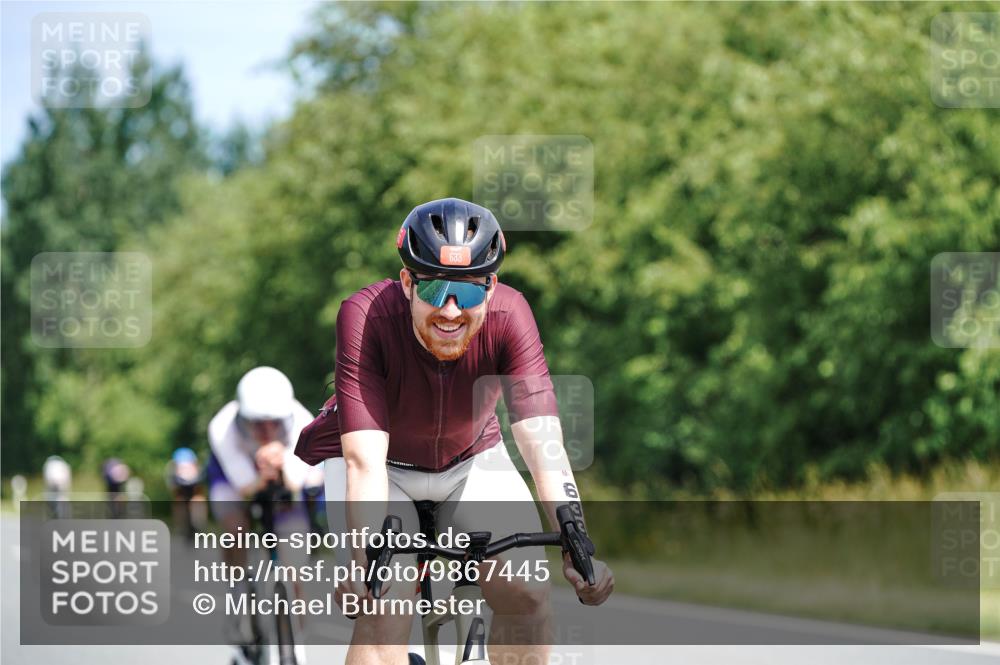 21.06.2026 - Viking Triathlon Michael Burmester http://msf.ph/oto/9867445 21.06.2026 12:18:20 Radfahren 5, 25, 43, 82, 391, 423, 448, 520, 520, 547, 575, 623, 633, 636 meine-sportfotos.de