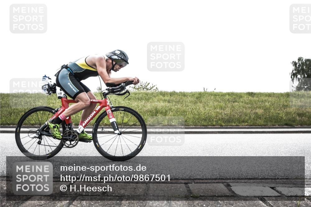21.06.2026 - 29. Vierlanden-Triathlon H.Heesch http://msf.ph/oto/9867501 21.06.2026 10:34:32 Radfahren 92, 118, 119, 141, 178, 227, 350 meine-sportfotos.de