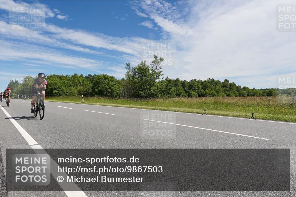 21.06.2026 - Viking Triathlon Michael Burmester http://msf.ph/oto/9867503 21.06.2026 11:39:21 Radfahren 51, 73, 98, 126, 273, 353, 358, 510, 523, 624, 625 meine-sportfotos.de