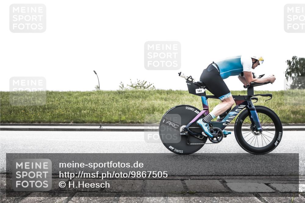 21.06.2026 - 29. Vierlanden-Triathlon H.Heesch http://msf.ph/oto/9867505 21.06.2026 10:34:33 Radfahren 92, 118, 119, 141, 178, 227, 350, 363, 554 meine-sportfotos.de