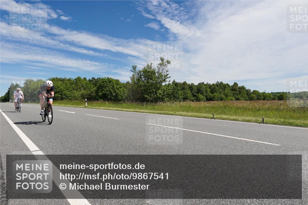 21.06.2026 - Viking Triathlon Michael Burmester http://msf.ph/oto/9867541 21.06.2026 11:39:26 Radfahren 51, 73, 98, 126, 223, 273, 353, 358, 510, 523, 624, 625 meine-sportfotos.de
