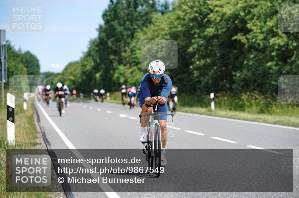 21.06.2026 - Viking Triathlon Michael Burmester http://msf.ph/oto/9867549 21.06.2026 12:18:50 Radfahren 31, 52, 80, 170, 217, 233, 323, 325, 371, 452, 496, 516 meine-sportfotos.de