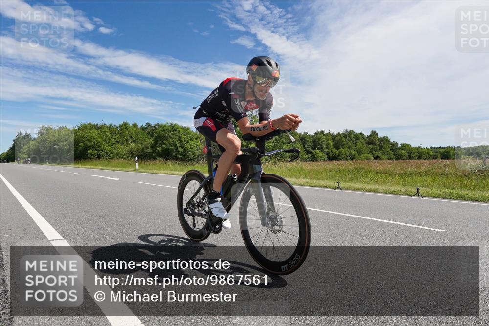 21.06.2026 - Viking Triathlon Michael Burmester http://msf.ph/oto/9867561 21.06.2026 11:39:37 Radfahren 2, 19, 192, 194, 223, 510 meine-sportfotos.de