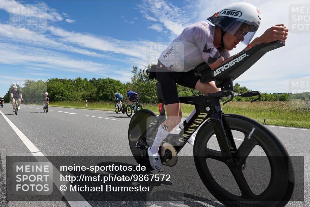 21.06.2026 - Viking Triathlon Michael Burmester http://msf.ph/oto/9867572 21.06.2026 11:39:54 Radfahren 2, 19, 21, 91, 173, 192, 194, 194, 313, 380 meine-sportfotos.de