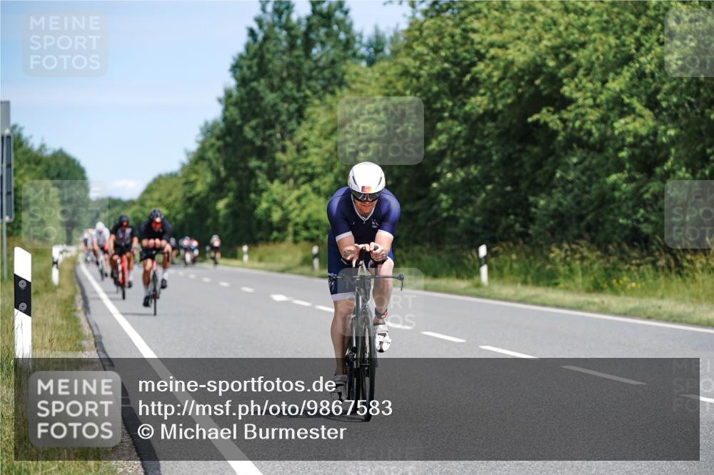 21.06.2026 - Viking Triathlon Michael Burmester http://msf.ph/oto/9867583 21.06.2026 12:18:59 Radfahren 31, 39, 52, 171, 217, 233, 323, 325, 371, 452, 496, 516, 517, 662 meine-sportfotos.de