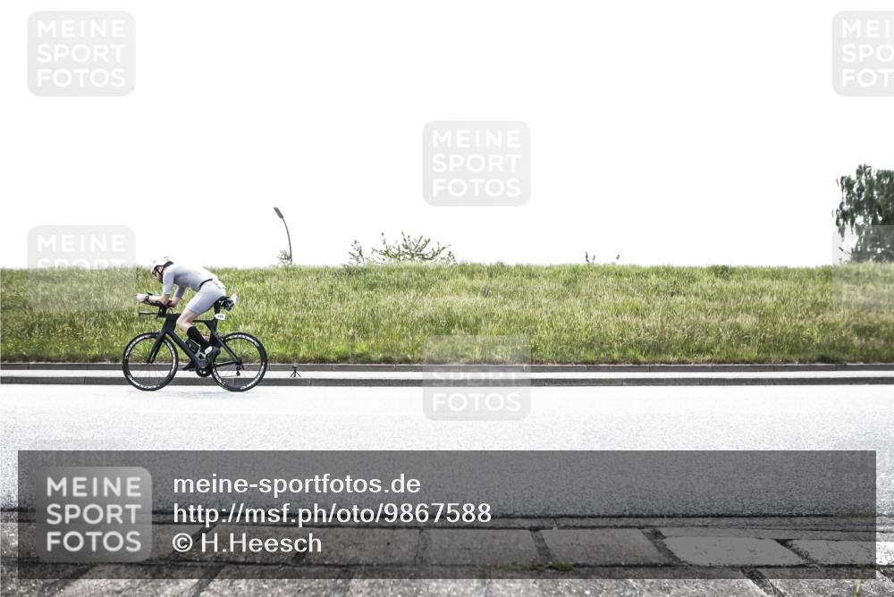 21.06.2026 - 29. Vierlanden-Triathlon H.Heesch http://msf.ph/oto/9867588 21.06.2026 10:35:39 Radfahren 46, 108, 109, 131, 306, 313, 347, 348, 490 meine-sportfotos.de