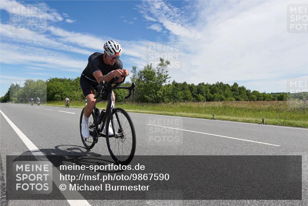 21.06.2026 - Viking Triathlon Michael Burmester http://msf.ph/oto/9867590 21.06.2026 11:39:57 Radfahren 2, 19, 21, 91, 173, 192, 194, 313, 350, 380 meine-sportfotos.de