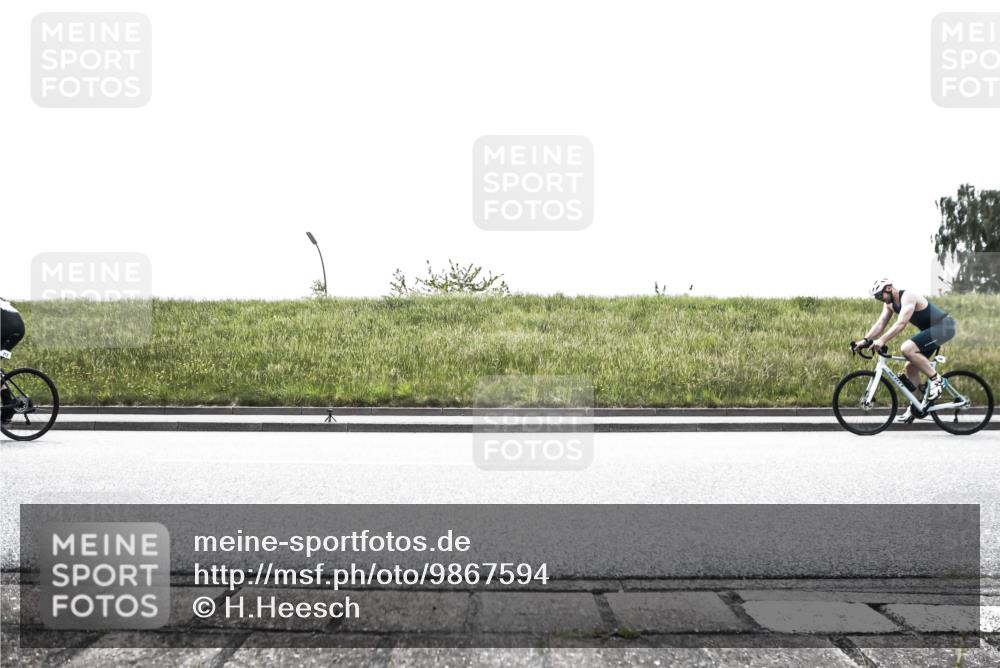 21.06.2026 - 29. Vierlanden-Triathlon H.Heesch http://msf.ph/oto/9867594 21.06.2026 10:35:43 Radfahren 46, 131, 173, 306, 313, 348 meine-sportfotos.de