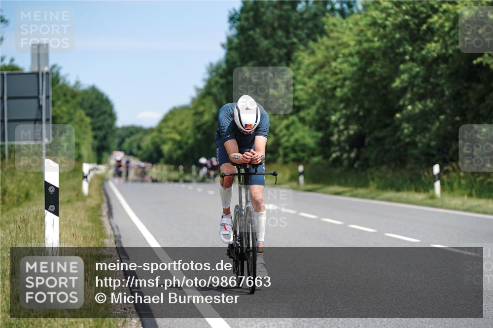 21.06.2026 - Viking Triathlon Michael Burmester http://msf.ph/oto/9867663 21.06.2026 12:19:29 Radfahren 30, 209, 343, 421, 425, 441, 443, 443, 472, 648, 656 meine-sportfotos.de