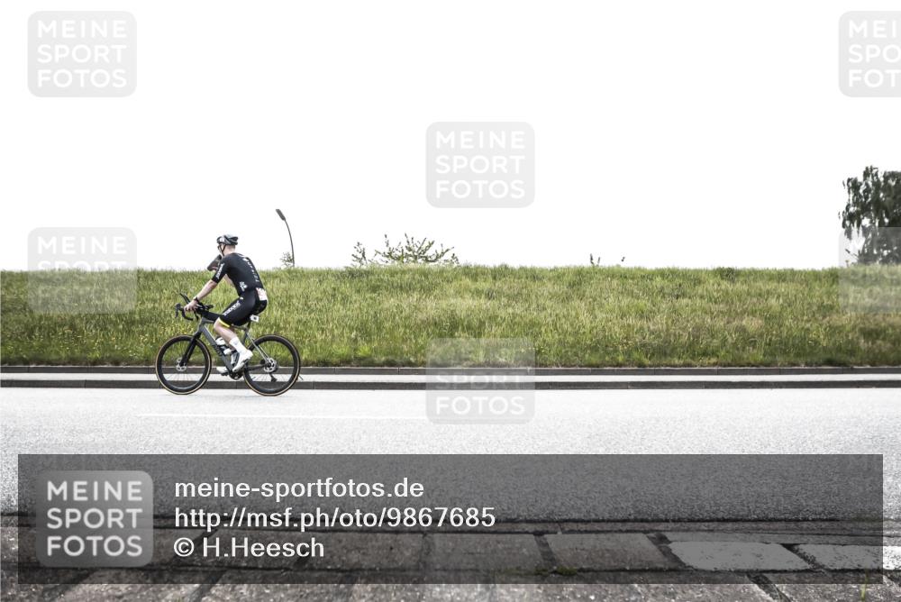 21.06.2026 - 29. Vierlanden-Triathlon H.Heesch http://msf.ph/oto/9867685 21.06.2026 10:37:15 Radfahren 7, 40, 61, 161, 345, 500 meine-sportfotos.de