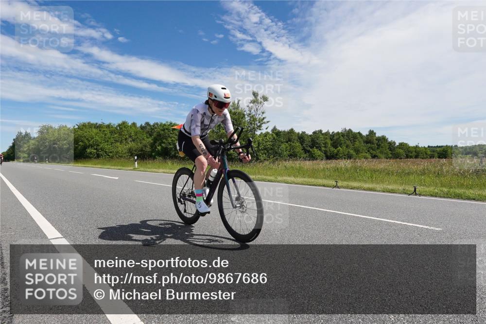 21.06.2026 - Viking Triathlon Michael Burmester http://msf.ph/oto/9867686 21.06.2026 11:40:50 Radfahren 155, 260, 317, 366, 445, 467 meine-sportfotos.de