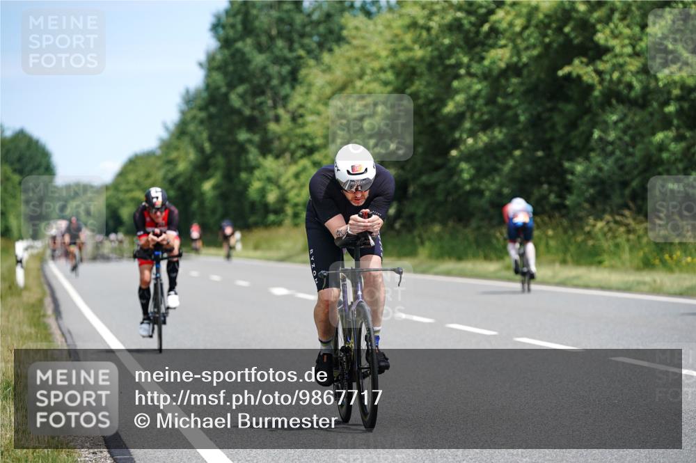 21.06.2026 - Viking Triathlon Michael Burmester http://msf.ph/oto/9867717 21.06.2026 12:20:40 Radfahren 51, 190, 213, 344, 345, 379, 398, 607, 609 meine-sportfotos.de