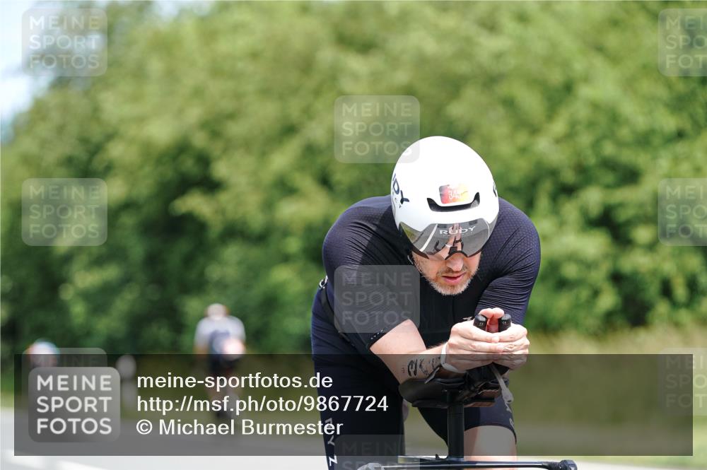 21.06.2026 - Viking Triathlon Michael Burmester http://msf.ph/oto/9867724 21.06.2026 12:20:41 Radfahren 51, 190, 213, 344, 345, 375, 379, 398, 607, 609 meine-sportfotos.de