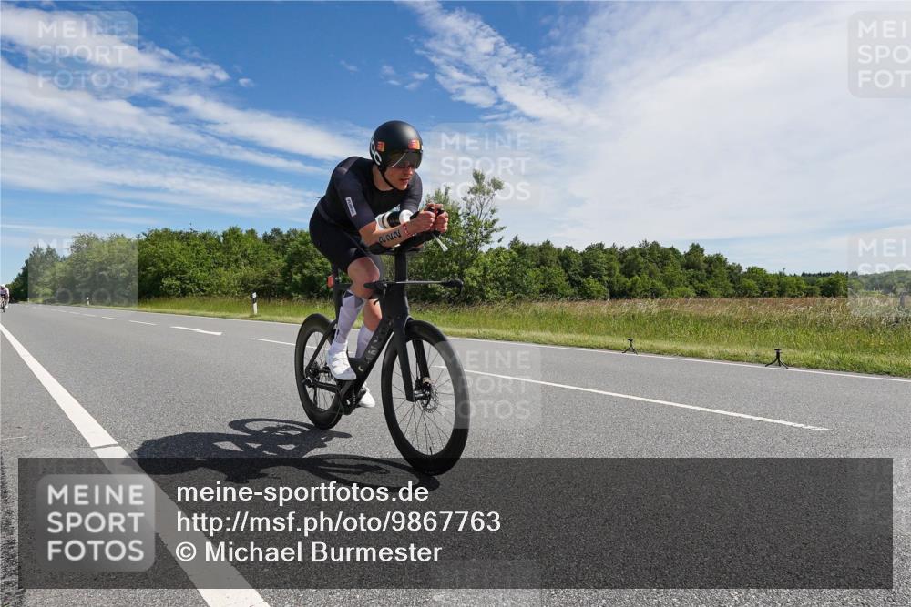 21.06.2026 - Viking Triathlon Michael Burmester http://msf.ph/oto/9867763 21.06.2026 11:41:30 Radfahren 25, 214, 219, 222, 314, 322, 407, 508, 547, 549, 575 meine-sportfotos.de