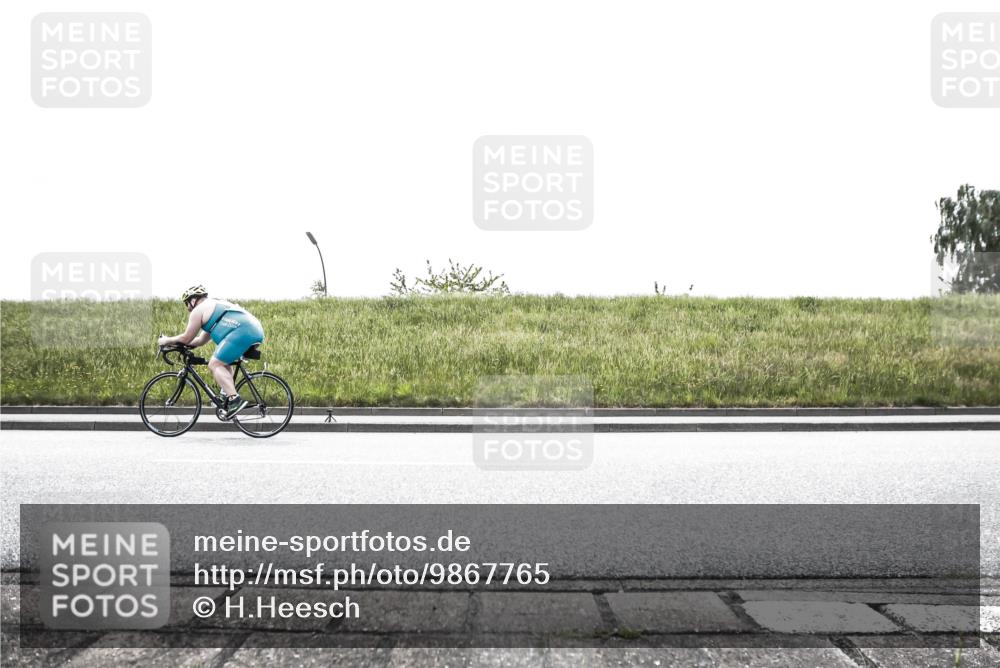 21.06.2026 - 29. Vierlanden-Triathlon H.Heesch http://msf.ph/oto/9867765 21.06.2026 10:38:32 Radfahren 139, 160, 212, 344, 373 meine-sportfotos.de