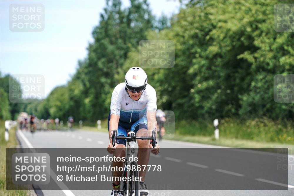 21.06.2026 - Viking Triathlon Michael Burmester http://msf.ph/oto/9867778 21.06.2026 12:21:02 Radfahren 13, 183, 339, 375, 395, 400, 628, 643 meine-sportfotos.de