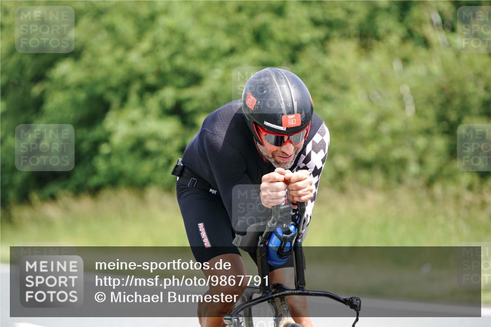 21.06.2026 - Viking Triathlon Michael Burmester http://msf.ph/oto/9867791 21.06.2026 12:21:11 Radfahren 183, 214, 339, 395, 400, 628, 643 meine-sportfotos.de