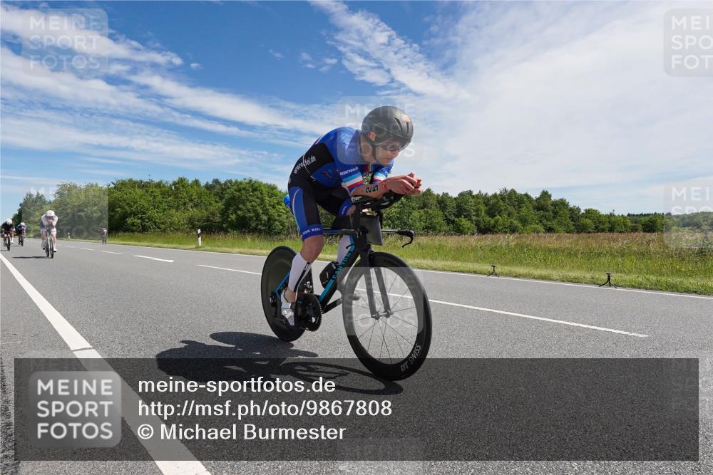 21.06.2026 - Viking Triathlon Michael Burmester http://msf.ph/oto/9867808 21.06.2026 11:41:41 Radfahren 25, 214, 219, 239, 269, 314, 322, 407, 508, 547, 549, 575 meine-sportfotos.de